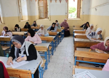 الثانوية العامة 2025.. مراوح ومياه وكاميرات.. تعليمات عاجلة للجان القاهرة