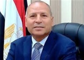 محافظ القاهرة يهنئ أوائل الثانوية العامة 2025