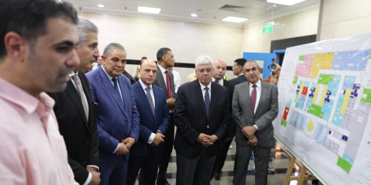 وزير التعليم العالي يفتتح عددًا من المشروعات التعليمية بجامعة كفر الشيخ بتكلفة 4 مليارات جنيه