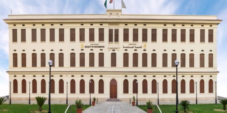 هندسة القاهرة شريك فاعل فى تطوير وتقييم واعتماد أول جهاز تنفس صناعي مصري EZvent