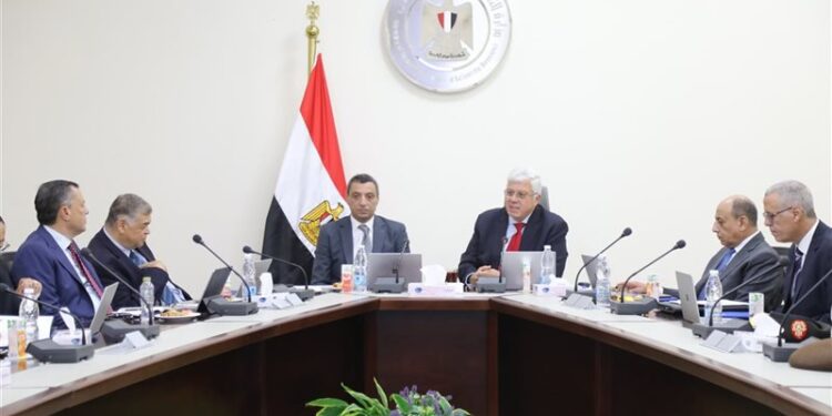 الدكتور أشرف حاتم رئيسًا لمجلس الأمناء بجامعة الجلالة